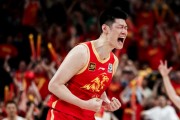 8868体育app下载-联赛第一！广厦大胜同曦主场13胜0负 塔克33+9胡金秋12分